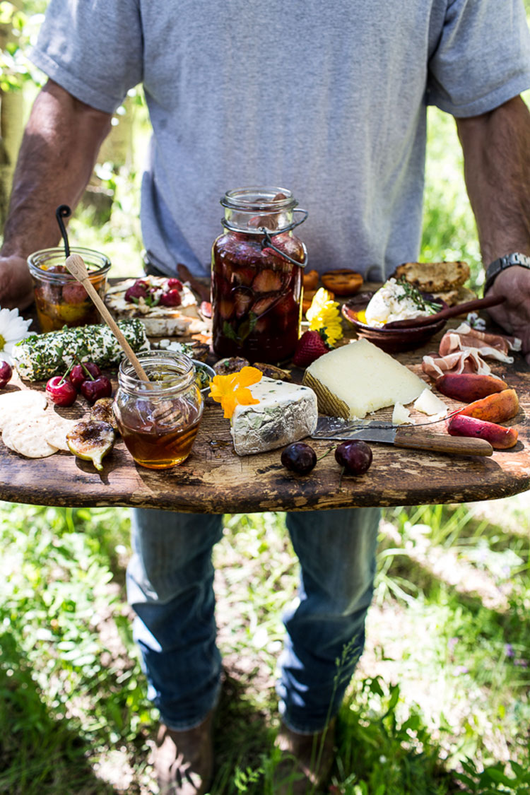 WHow-to-make-a-Killer-Summer-Cheeseboard-with-Pickled-Strawberries-Herb-Roasted-Cherry-Tomatoes-9