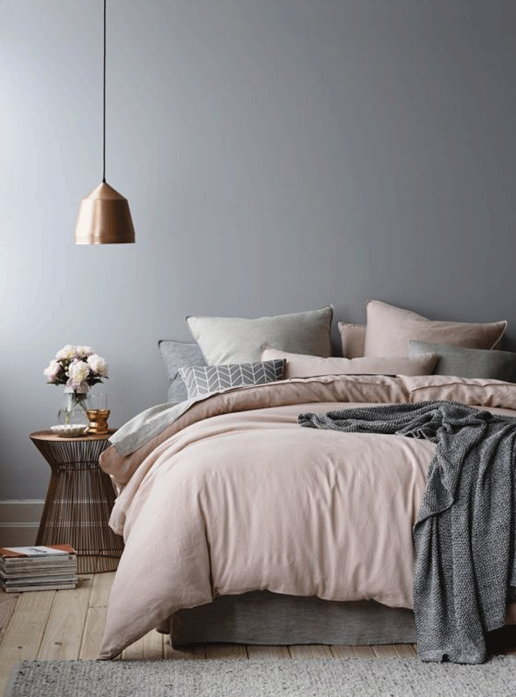 wCopper-pendant-and-blush-grey-beddingvia.jpg-forrestgloverdesign