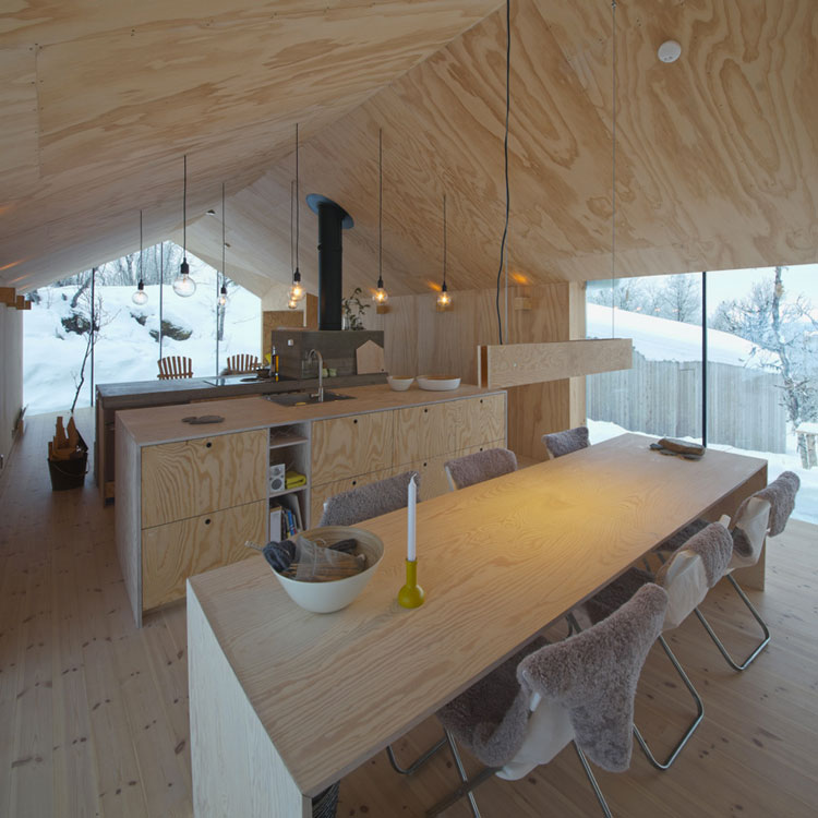 wreiulf-ramstad-v-lodge-timber-cabin-norway-designboom-07